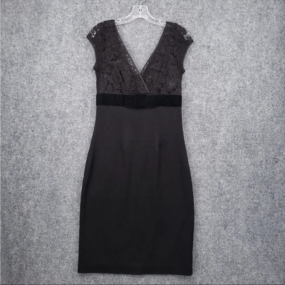 Banana Republic Black Lace Surplice Zip Back Lined Cocktail Dress Size 0P